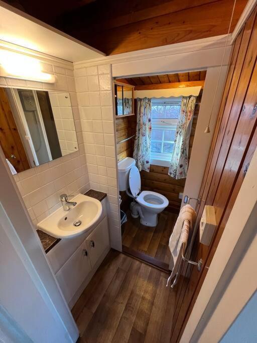 Snowdonia Escape Villa Trawsfynydd Bagian luar foto